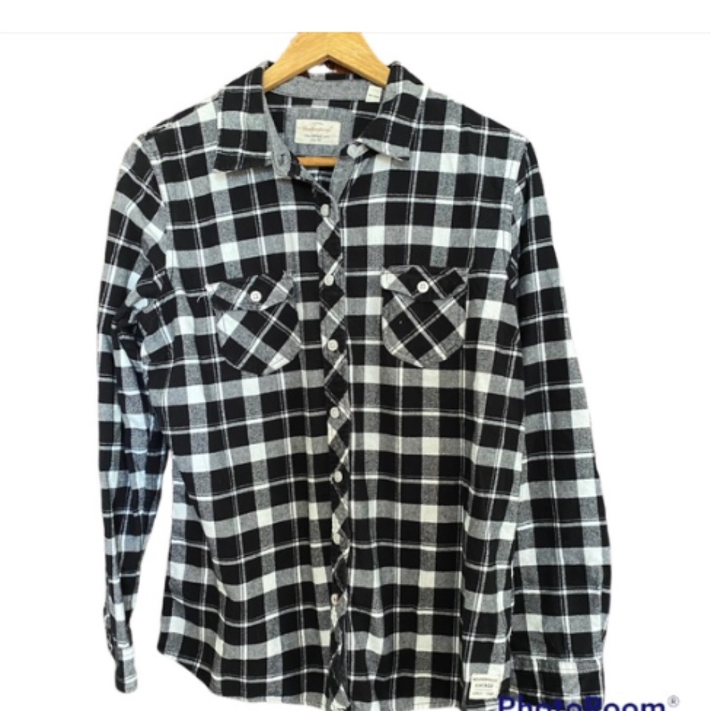 Weatherproof BLK/WHT Cotton Flannel, L. B121